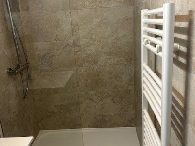 STUDIO A LOUER - ST ETIENNE BAS DE FAURIEL PROCHE VILLEBOEUF ET PLACE CHAVANELLE - 25.93 m2 - 345�&euro; charges comprises par mois