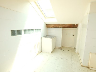 STUDIO A VENDRE - ST ETIENNE FAURIEL - 26.1 m2 - 45000€