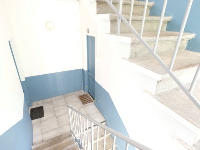 STUDIO A VENDRE - ST ETIENNE FAURIEL - 26.1 m2 - 45000€