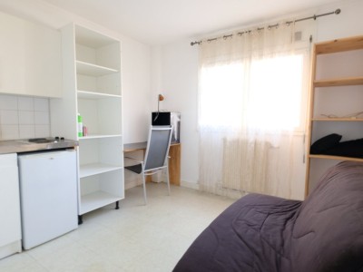 STUDIO A VENDRE - ST ETIENNE FAURIEL - 14.22 m2 - 29000€