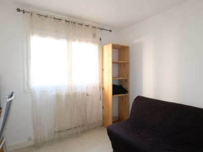 STUDIO A VENDRE - ST ETIENNE FAURIEL - 14.22 m2 - 29000€