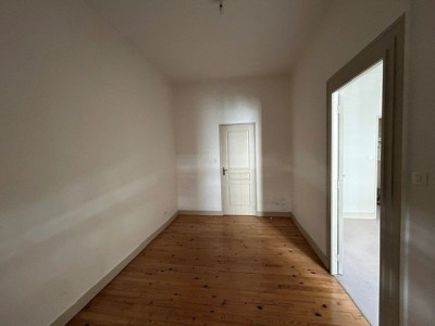 APPARTEMENT T1 A LOUER - ST ETIENNE CARNOT - 29.42 m2 - 345 € charges comprises par mois