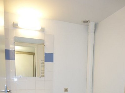 APPARTEMENT T1 A LOUER - ST ETIENNE CENTRE VILLE - 34.49 m2 - 360€ charges comprises par mois