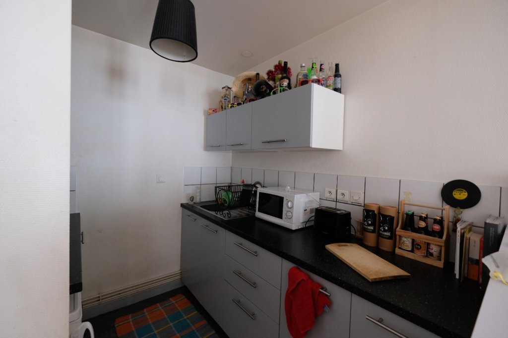 APPARTEMENT T1 A LOUER - ST ETIENNE CENTRE VILLE - 41 m2 - 390�&euro; charges comprises par mois