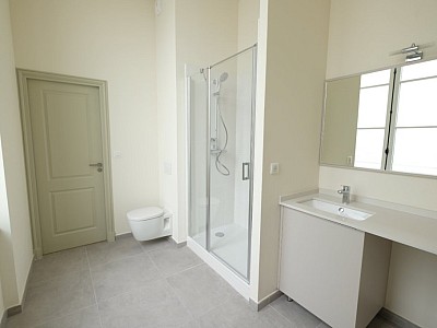 APPARTEMENT T1 A LOUER - ST ETIENNE CENTRE VILLE - 42.69 m2 - 465�&euro; charges comprises par mois