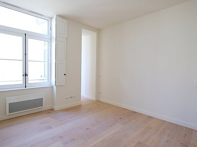 HYPER CENTRE T1 A LOUER - ST ETIENNE CENTRE VILLE - 34.53 m2 - 390 &euro; charges comprises par mois