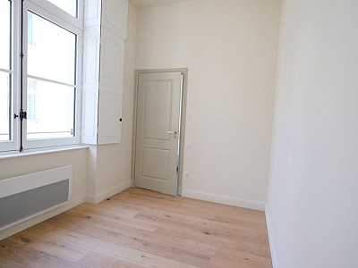 HYPER CENTRE T1 A LOUER - ST ETIENNE CENTRE VILLE - 34.53 m2 - 390 &euro; charges comprises par mois