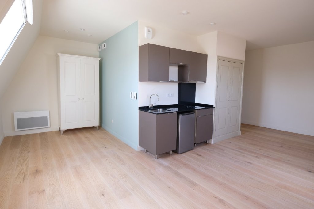 APPARTEMENT T1 A LOUER - ST ETIENNE CENTRE VILLE - 35.55 m2 - 385�&euro; charges comprises par mois