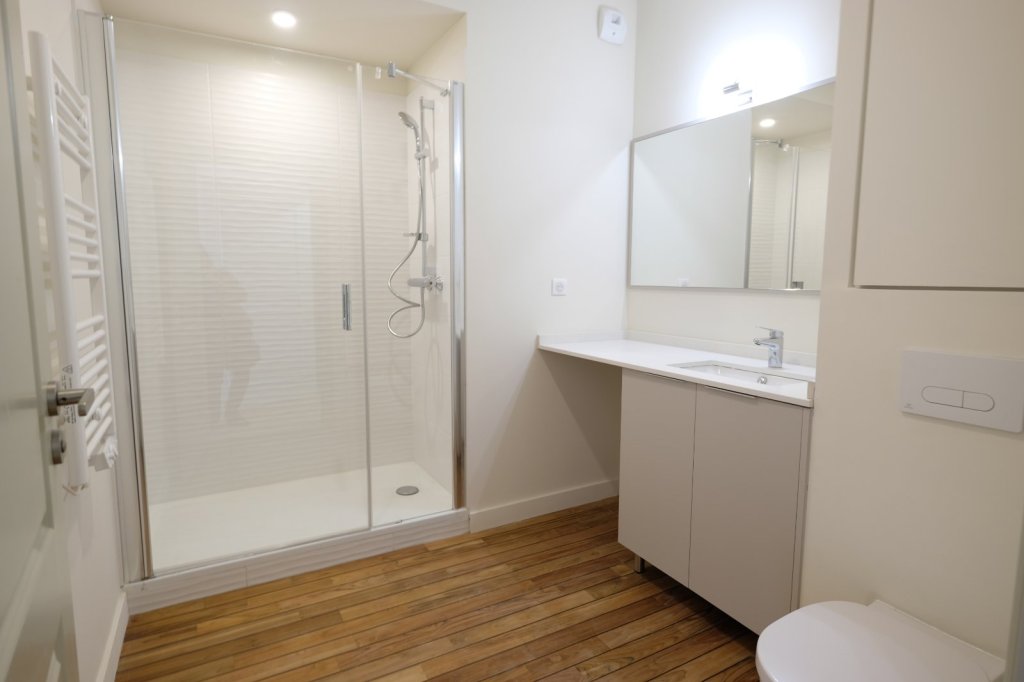 APPARTEMENT T1 A LOUER - ST ETIENNE CENTRE VILLE - 35.55 m2 - 385�&euro; charges comprises par mois