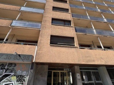 APPARTEMENT T1 A LOUER - ST ETIENNE CENTRE VILLE - 32.64 m2 - 460 &euro; charges comprises par mois