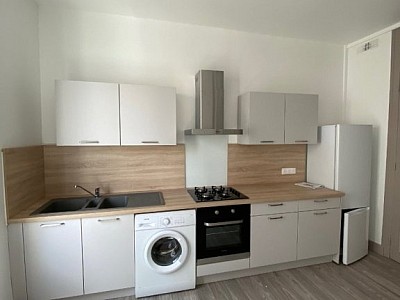 APPARTEMENT T1 A LOUER - ST ETIENNE FACULTE / CENTRE DEUX - 39.83 m2 - 399 € charges comprises par mois