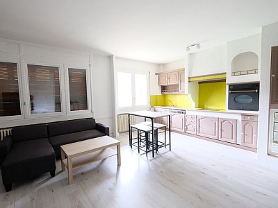 APPARTEMENT T1 A LOUER - ST ETIENNE FAURIEL - 44.25 m2 - 570€ charges comprises par mois