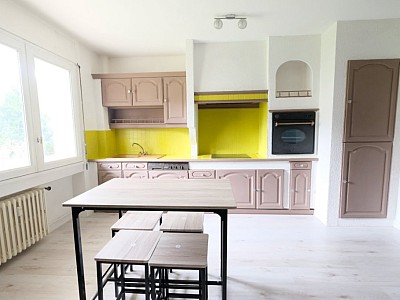 APPARTEMENT T1 A LOUER - ST ETIENNE FAURIEL - 44.25 m2 - 570€ charges comprises par mois