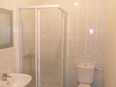 APPARTEMENT T1 A LOUER - ST ETIENNE FAURIEL - 32 m2 - 364 € charges comprises par mois