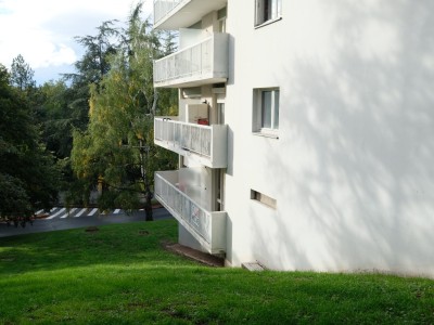 APPARTEMENT T1 A LOUER - ST ETIENNE LA MTARE - 30.33 m2 - 450 € charges comprises par mois