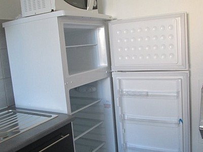 APPARTEMENT T1 A LOUER - ST ETIENNE PROXIMITE PARC DE L EUROPE - 31.78 m2 - 430€ charges comprises par mois