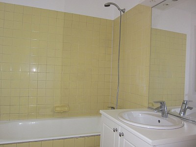 APPARTEMENT T1 A LOUER - ST ETIENNE - 36.7 m2 - 400€ charges comprises par mois