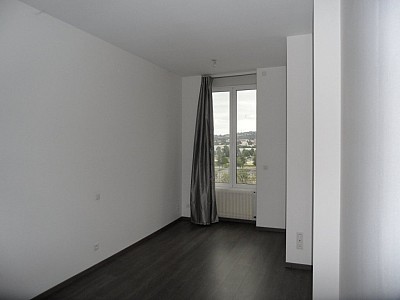 APPARTEMENT T1 A LOUER - ST ETIENNE ZENITH - 46.88 m2 - 535 € charges comprises par mois