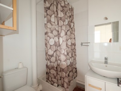APPARTEMENT T1 A VENDRE - ST ETIENNE BERGSON - 24,33 m2 - 52000 €