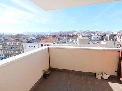 APPARTEMENT T1 A VENDRE - ST ETIENNE CENTRE VILLE - 31.53 m2 - 89000€