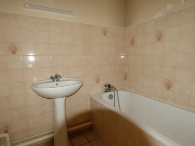 APPARTEMENT T1 A VENDRE - ST ETIENNE CENTRE VILLE - 32.77 m2 - 45 000 €