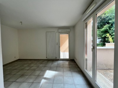 APPARTEMENT T1 - ST ETIENNE FAURIEL - 30.09 m2 - VENDU