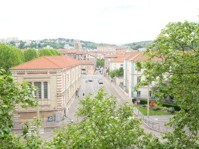 APPARTEMENT T1 A VENDRE - ST ETIENNE FAURIEL - 58.16 m2 - 67000€