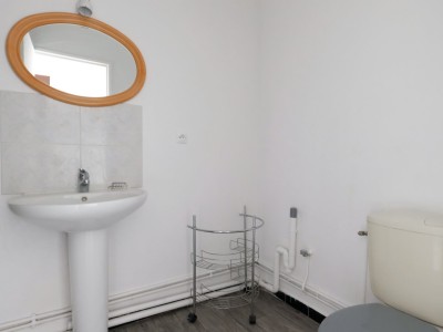 APPARTEMENT T1 A VENDRE - ST ETIENNE FAURIEL - 31.8 m2 - 47000€