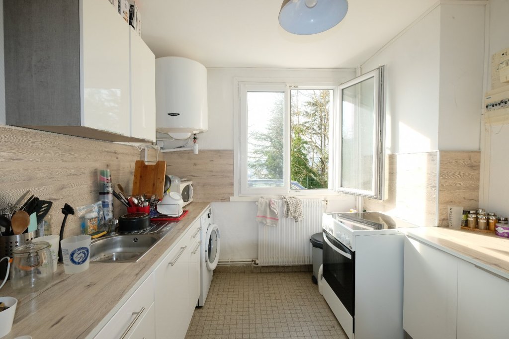 APPARTEMENT T1 A VENDRE - ST ETIENNE FAURIEL - 32.44 m2 - 39�000�&euro;