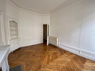 APPARTEMENT T2 A LOUER - ST ETIENNE BADOUILLRE - 80,57 m2 - 495 € charges comprises par mois