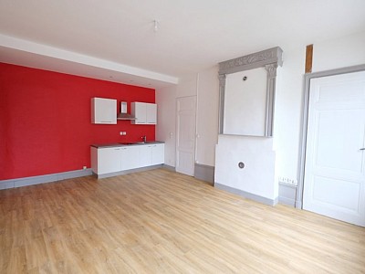 APPARTEMENT T2 A LOUER - ST ETIENNE BADOUILLRE - 48.2 m2 - 450€ charges comprises par mois