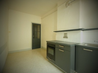 APPARTEMENT T2 A LOUER - ST ETIENNE BADOUILLRE - 53.76 m2 - 465€ charges comprises par mois