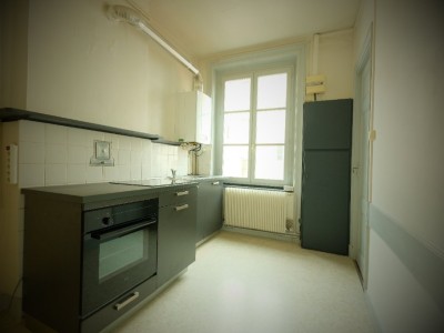 APPARTEMENT T2 A LOUER - ST ETIENNE BADOUILLRE - 53.76 m2 - 465€ charges comprises par mois