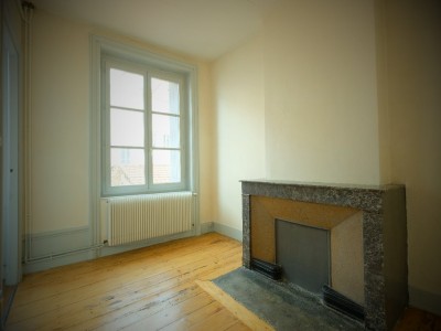 APPARTEMENT T2 A LOUER - ST ETIENNE BADOUILLRE - 53.76 m2 - 465€ charges comprises par mois