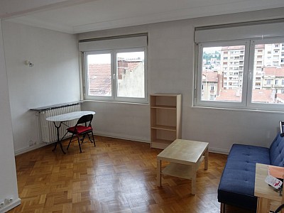 APPARTEMENT T2 A LOUER - ST ETIENNE BADOUILLRE - 45.17 m2 - 470€ charges comprises par mois