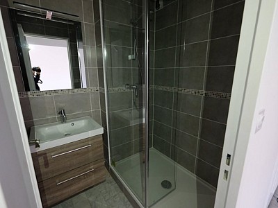 APPARTEMENT T2 A LOUER - ST ETIENNE BEL AIR - 50 m2 - 600 &euro; charges comprises par mois