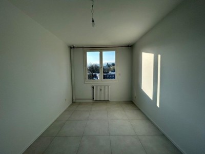 APPARTEMENT T2 A LOUER - ST ETIENNE BELLEVUE - 52.92 m2 - 600 &euro; charges comprises par mois