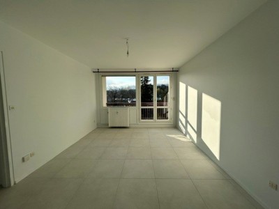 APPARTEMENT T2 A LOUER - ST ETIENNE BELLEVUE - 52.92 m2 - 600 &euro; charges comprises par mois