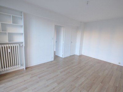 APPARTEMENT T2 A LOUER - ST ETIENNE BELLEVUE - 39,5 m2 - 450 € charges comprises par mois