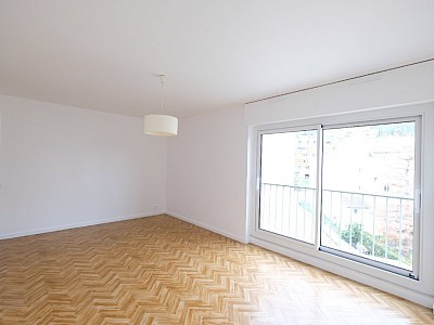APPARTEMENT T2 A LOUER - ST ETIENNE BERGSON - 49.05 m2 - 520 € charges comprises par mois