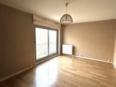APPARTEMENT T2 A LOUER - ST ETIENNE BERGSON - 50.21 m2 - 530€ charges comprises par mois