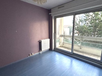APPARTEMENT T2 A LOUER - ST ETIENNE BERGSON - 50.21 m2 - 530€ charges comprises par mois