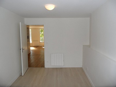 APPARTEMENT T2 A LOUER - ST ETIENNE CENTRE VILLE - 49.9 m2 - 570 € charges comprises par mois