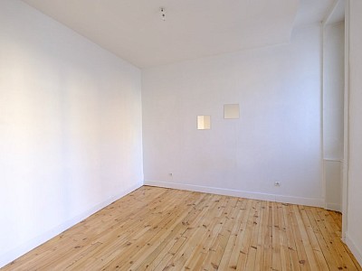 APPARTEMENT T2 A LOUER - ST ETIENNE CENTRE VILLE - 57.17 m2 - 480€ charges comprises par mois