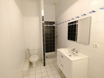 APPARTEMENT T2 A LOUER - ST ETIENNE CENTRE VILLE - 57.17 m2 - 480€ charges comprises par mois