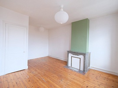 APPARTEMENT T2 A LOUER - ST ETIENNE CENTRE VILLE - 50.26 m2 - 500 € charges comprises par mois