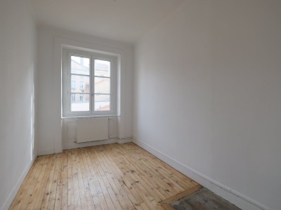 APPARTEMENT T2 A LOUER - ST ETIENNE CENTRE VILLE - 48.06 m2 - 495 € charges comprises par mois