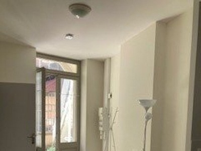 APPARTEMENT T1 A LOUER - ST ETIENNE CENTRE VILLE - 29,67 m2 - 500 € charges comprises par mois