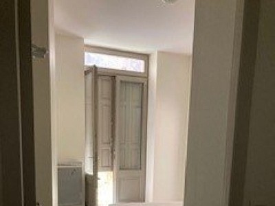 APPARTEMENT T1 A LOUER - ST ETIENNE CENTRE VILLE - 29,67 m2 - 500 € charges comprises par mois