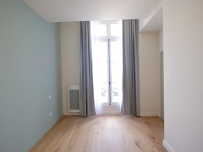 HYPER CENTRE A LOUER - ST ETIENNE CENTRE VILLE - 54.46 m2 - 595€ charges comprises par mois